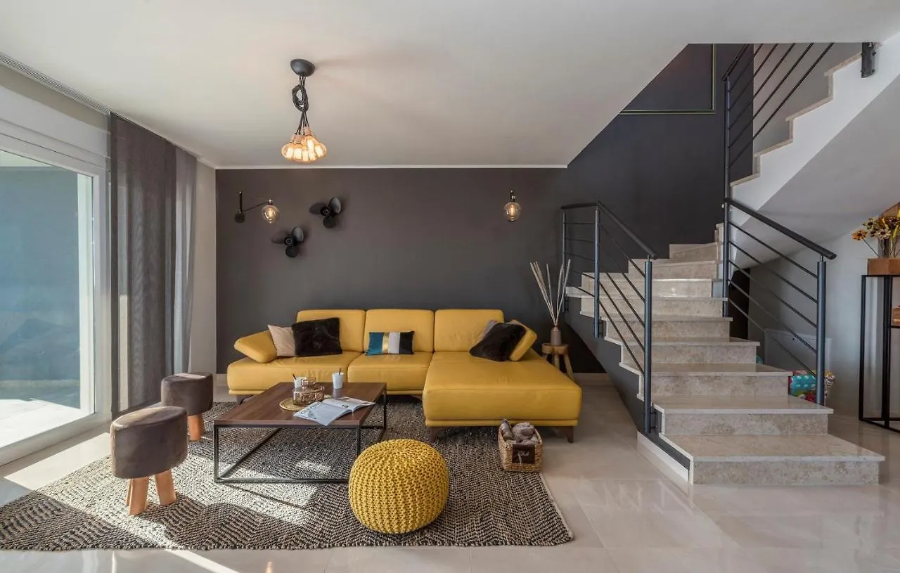 Apartment Penthouse Novigrad By Seeadria Agency